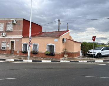 Casa adosada - Alquiler - Orihuela - Alicante